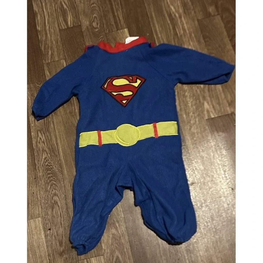 Superman DC Infant Halloween Costume Size 6- 12 Months , Rubies